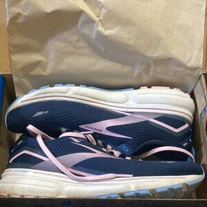 Brooks Ghost 14 Women’s Walking shoes Size US 11b